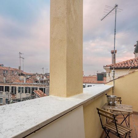 Bright Apartment On Venetian Roofs R&R Exteriér fotografie