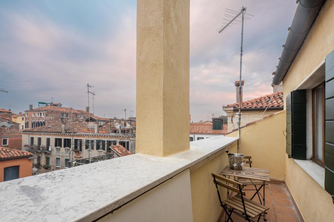 Bright Apartment On Venetian Roofs R&R Exteriér fotografie